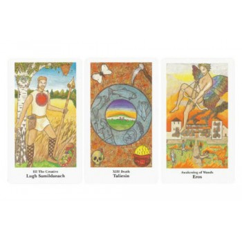 Sol Invictus: The God Tarot kortos Schiffer Publishing